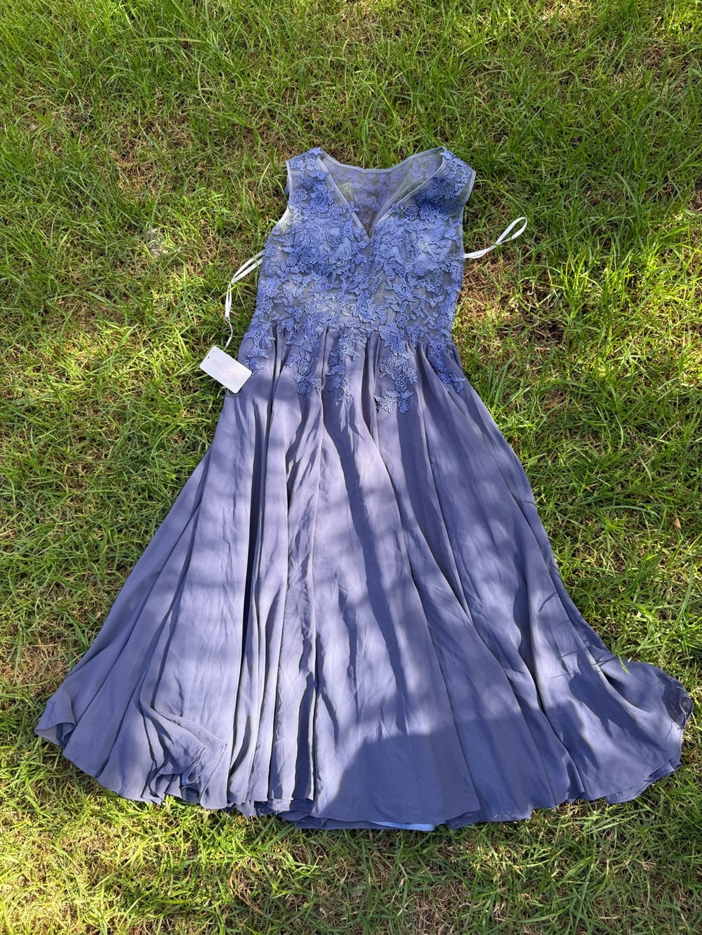 Sleeveless Lace Bodice Maxi Dress in Dusty Blue